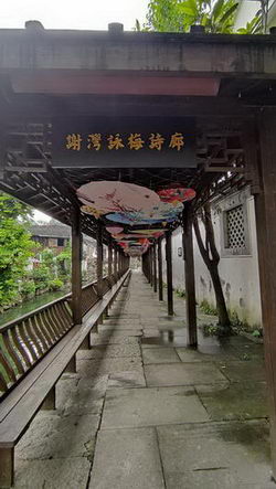 鷿g^С